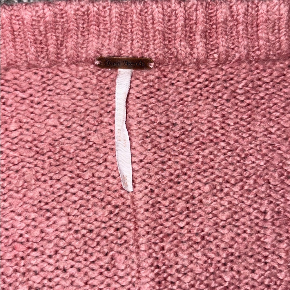 Free People Brookside Tunic Sweater in Alpine Rose. - Picture 5 of 7